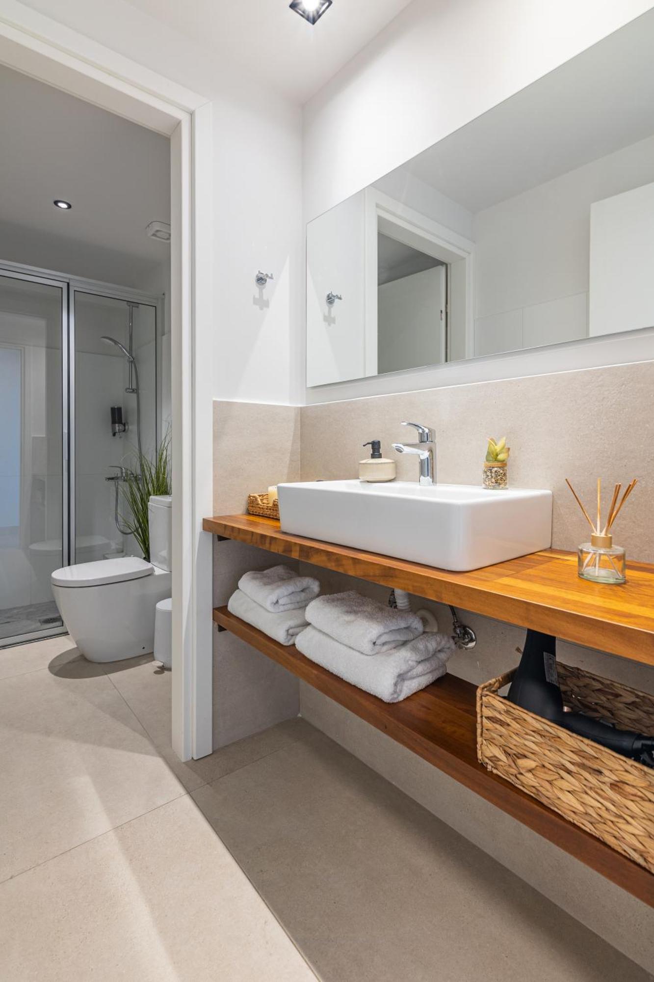 Athinais Urban Living 1 Just 2 Minutes From The Port