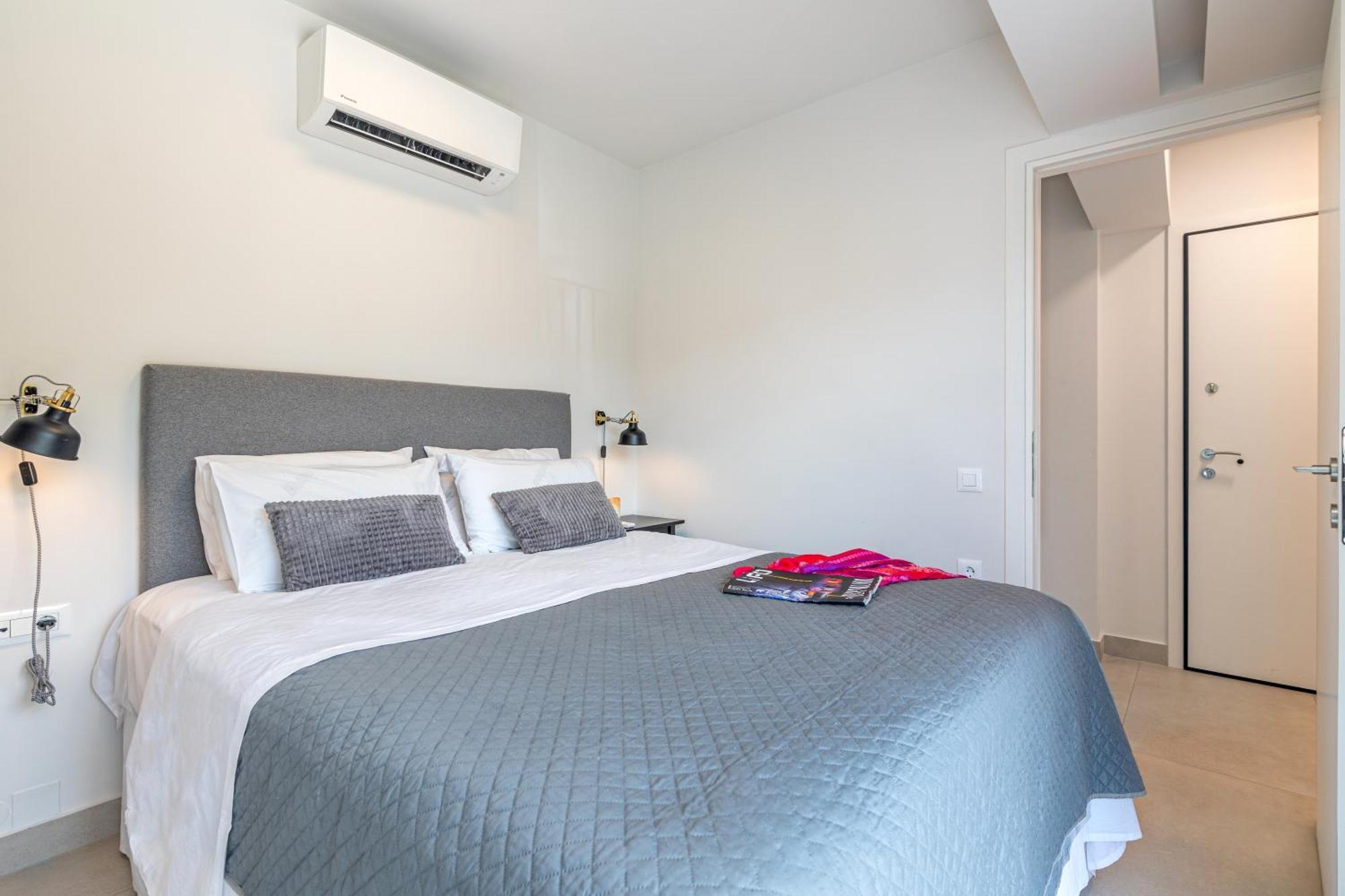 Athinais Urban Living 1 Just 2 Minutes From The Port *