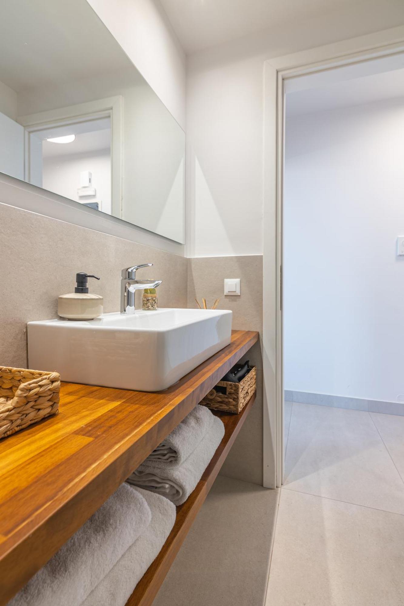 Athinais Urban Living 1 Just 2 Minutes From The Port Appartement