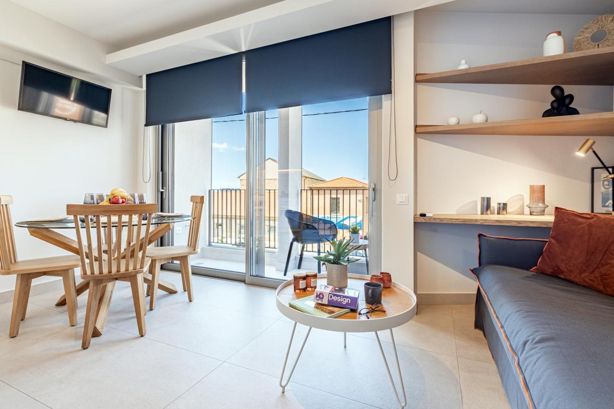 Athinais Urban Living 1 Just 2 Minutes From The Port